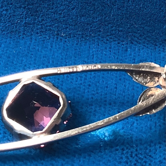 Antique sterling silver Scottish amethyst brooch - Picture 2 of 6